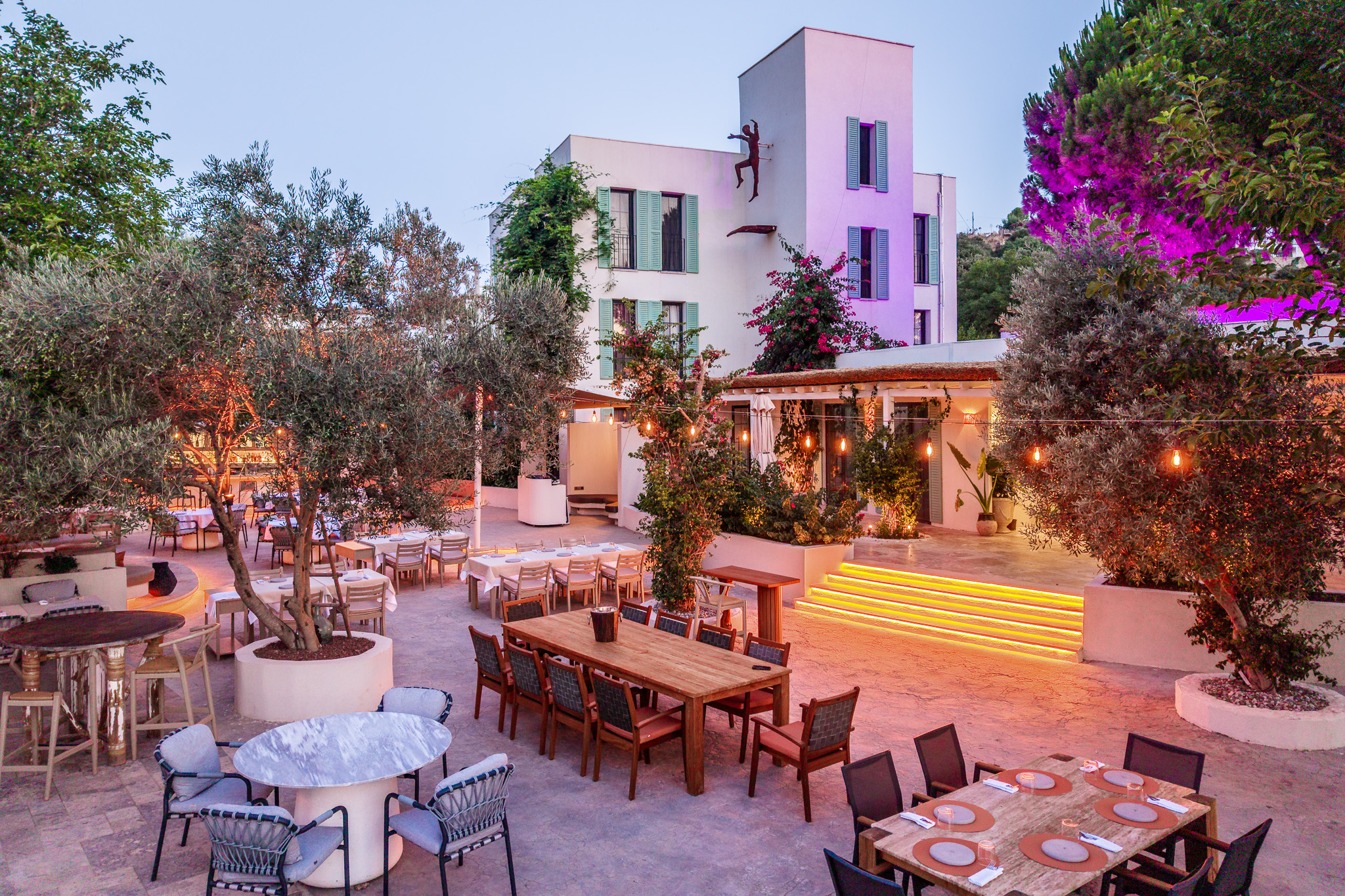 Vaha Restaurant
